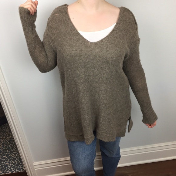 Free People Light Brown V Neck Sweater Tunic Small - Picture 2 of 8